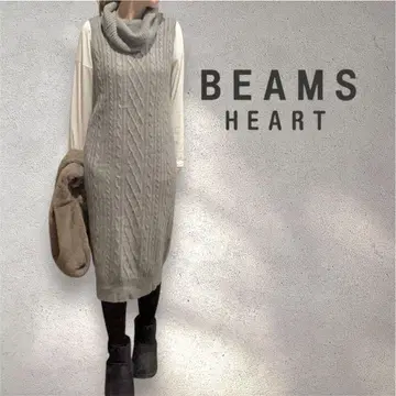 BEAMS HEART 그레이 슬리브리스 니트 원피스
