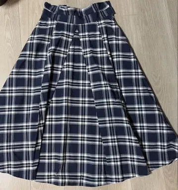 로이스크레용 체크 무늬 롱 스커트