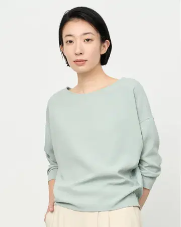 SOEJU 소 보트넥 코쿤 블라우스 8분 소매