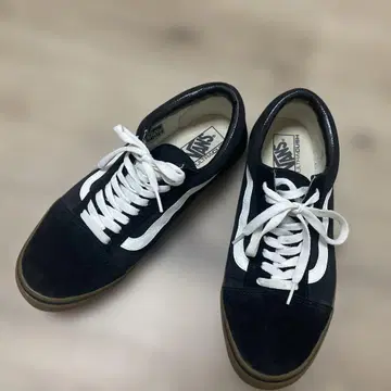 Vans 블랙 스웨이드 스니커즈