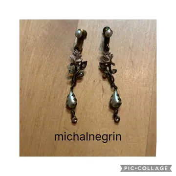 michalnegrin 장미와 펄 귀찌