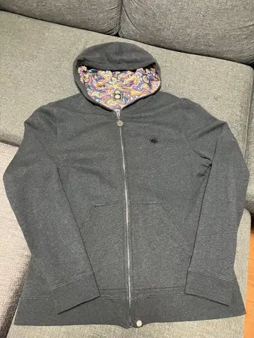 프리티 그린 후드티 페이즐리