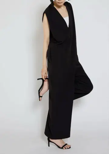 STATE OF MIND v neck all in one