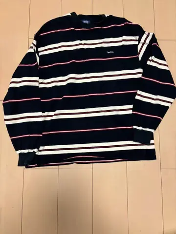 Nautica 스트라이프 긴팔 티셔츠 프릭스스토어