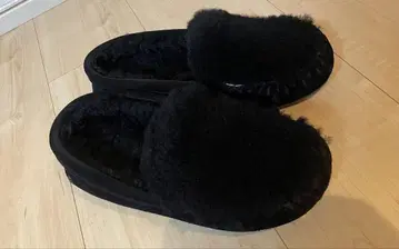 EMU 호주 천연 가죽 무스탕 슬립온
