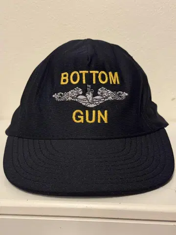 EAGLE CREST BOTTOM GUN 트래커 캡 usa 제조