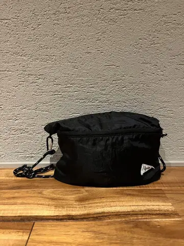Pilgrim Surf+Supply 필그림 사코슈 백 블랙