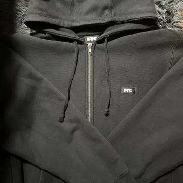 FTC 지퍼 후드티 L 사이즈 블랙