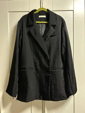 ENOF tail slit jacket