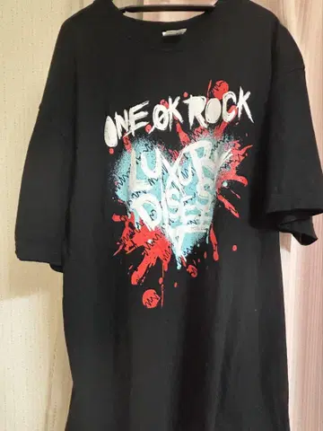 ONE OK ROCK Luxury Disease 티셔츠 2023