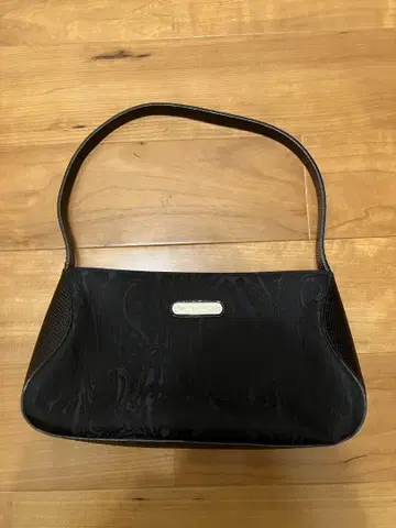 ETRO 블랙 페이즐리 핸드백