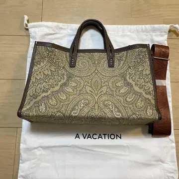 미사용 새상품 A VACATION 페이즐리 무늬 토트백