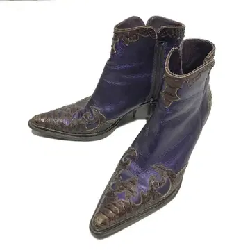 Y2K sheeey purple western boots Italy