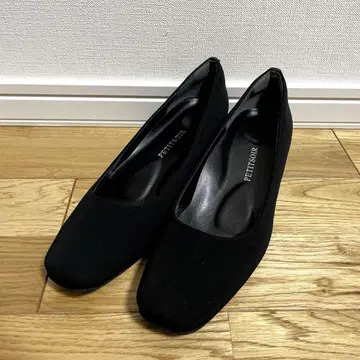 새상품급 세레모니 블랙 펌프스 23 쿠션 발 편한