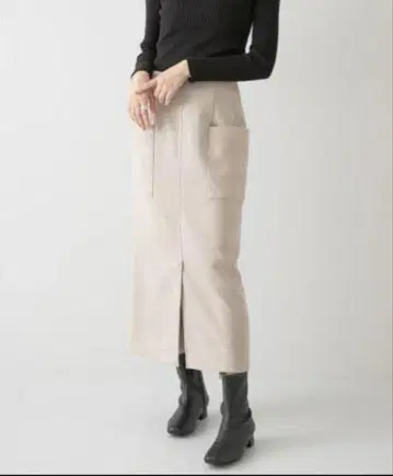 어반 리서치 페이크 스웨이드 타이트 스커트 프리 사이즈 베이지 색상