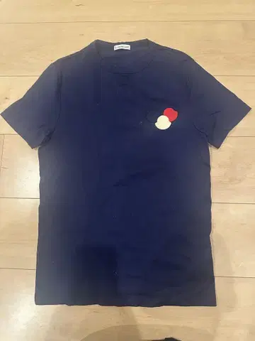 MONCLER 네이비 반팔 T셔츠