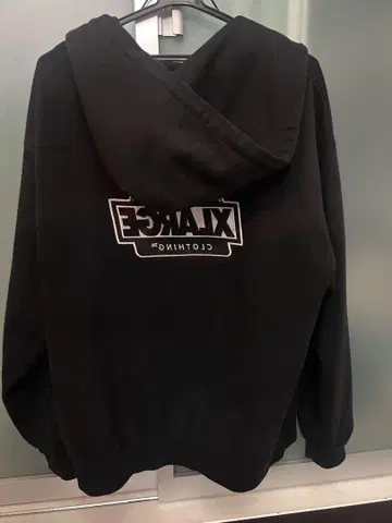 XLARGE 블랙 후드티 후드 부착