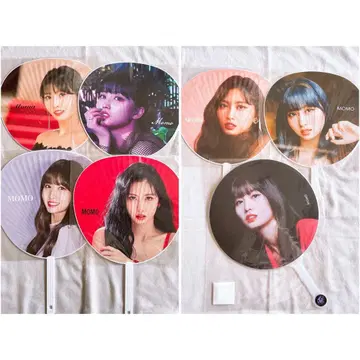 TWICE 모모 부채