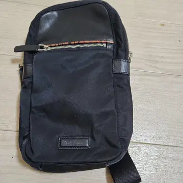 나일론 블랙 숄더백