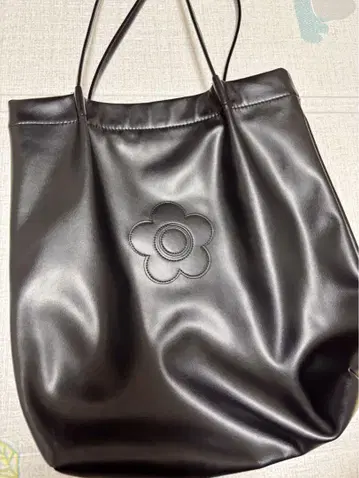 마리콴트 지퍼 달린 토트백 데이지 마리쿠아 마리콴트