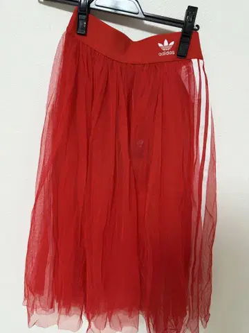 미사용 새상품 adidas 샤샤 스커트