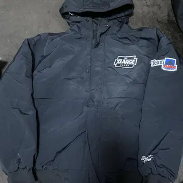XLARGE 블랙 다운 자켓