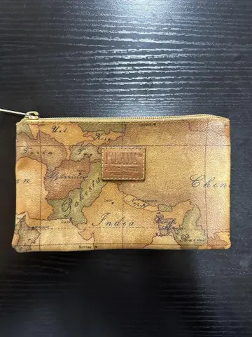 MLASSE 도안 가죽 클러치백