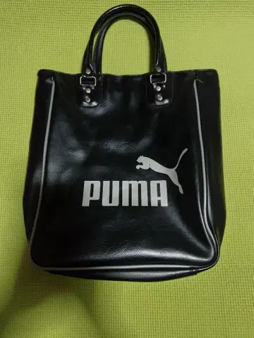 PUMA 블랙 보스턴 백