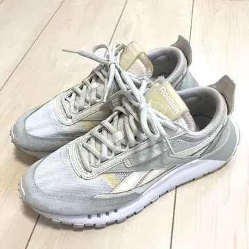 리복 클래식 스니커즈 23.5cm 화이트 그레이 가죽