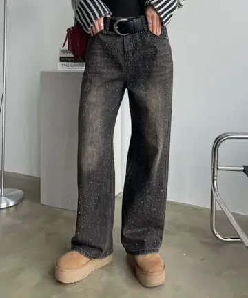 SHAGGIE 큐빅 데님