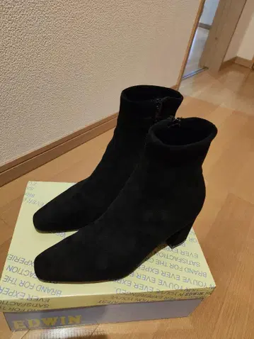 RANDA 블랙 사이드 고어 부츠 S 사이즈