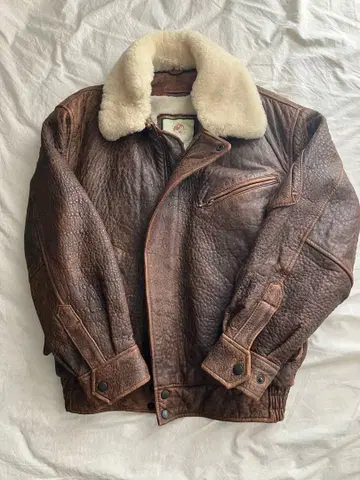 (12/28까지의 가격) 퍼가 달린 빈티지 가죽 자켓