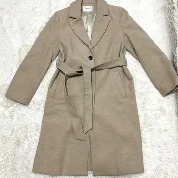 하자가 있음! moussy 베이지 벨트 포함 롱 코트