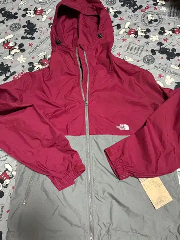 미사용 새상품 THE NORTH FACE 컴팩트 자켓 M 빨간색 그레이