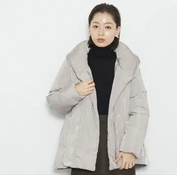 어반 리서치 후드 부착 다운 자켓 블랙