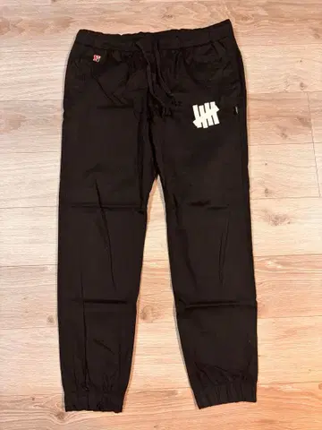 UNDEFEATED 언디피티드 팬츠
