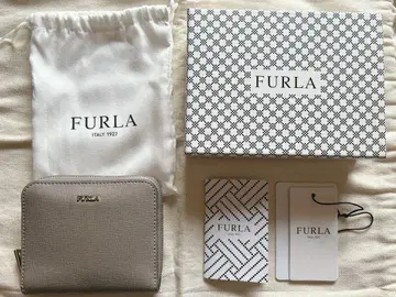 FURLA 훌라 지퍼형 이단 접이식 지갑 그레이
