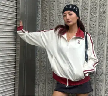 록시 숏 기장 더블 집업 스탠드 카라 라인 맨투맨
