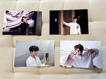 BTS 오늘 전시회 정국 사진 4장 세트