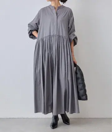 [ 새상품급 ] 인기 상품 BEARDSLEY 개더 원피스 다크 그레이