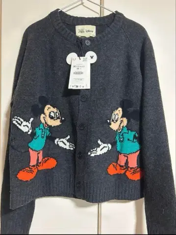 ZARA x Disney 미키마우스 가디건 M 사이즈