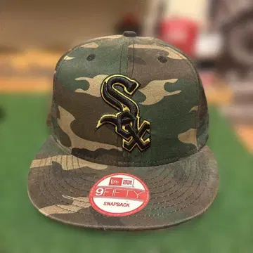 카모플라쥬 Sox 스냅백 캡