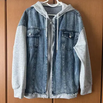 새상품급 후드 부착 데님 자켓