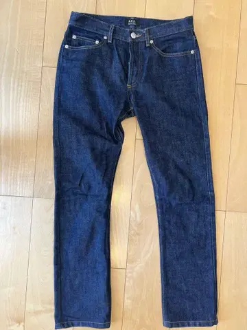 APC 데님 뉴 큐어 옴 29인치