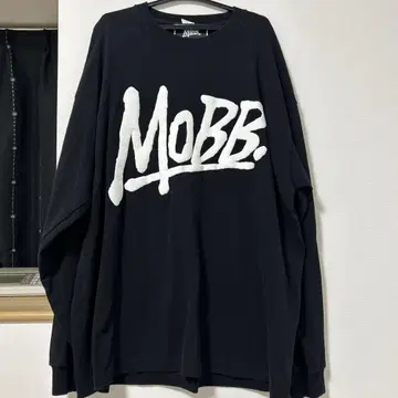 MOBB 블랙 롱 슬리브 트레이닝복