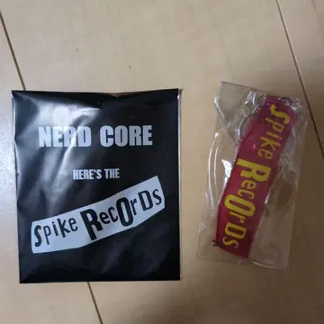SPIKE RECORDINGS 아크릴 키링 핑크
