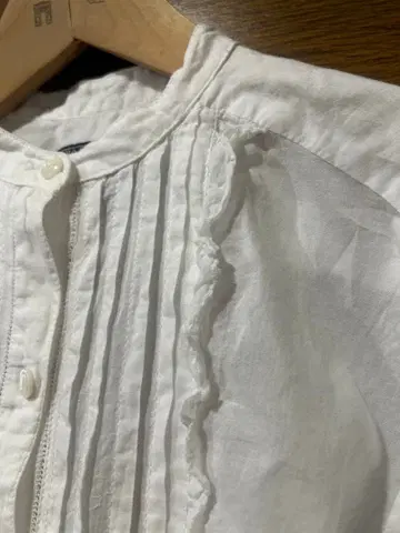 POLO JEANS COMPANY 프릴 화이트 긴팔 셔츠 새상품급