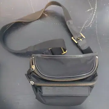 VMPD7-916-32 felisi 블랙 숄더백 컴팩트