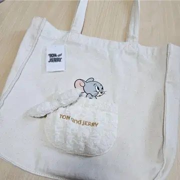 톰과 제리 태피 토트백 기저귀