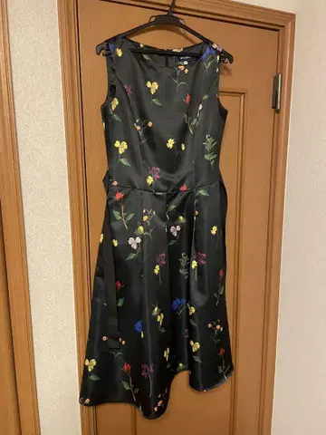 M'S GRACY 꽃무늬 슬리브리스 원피스 40